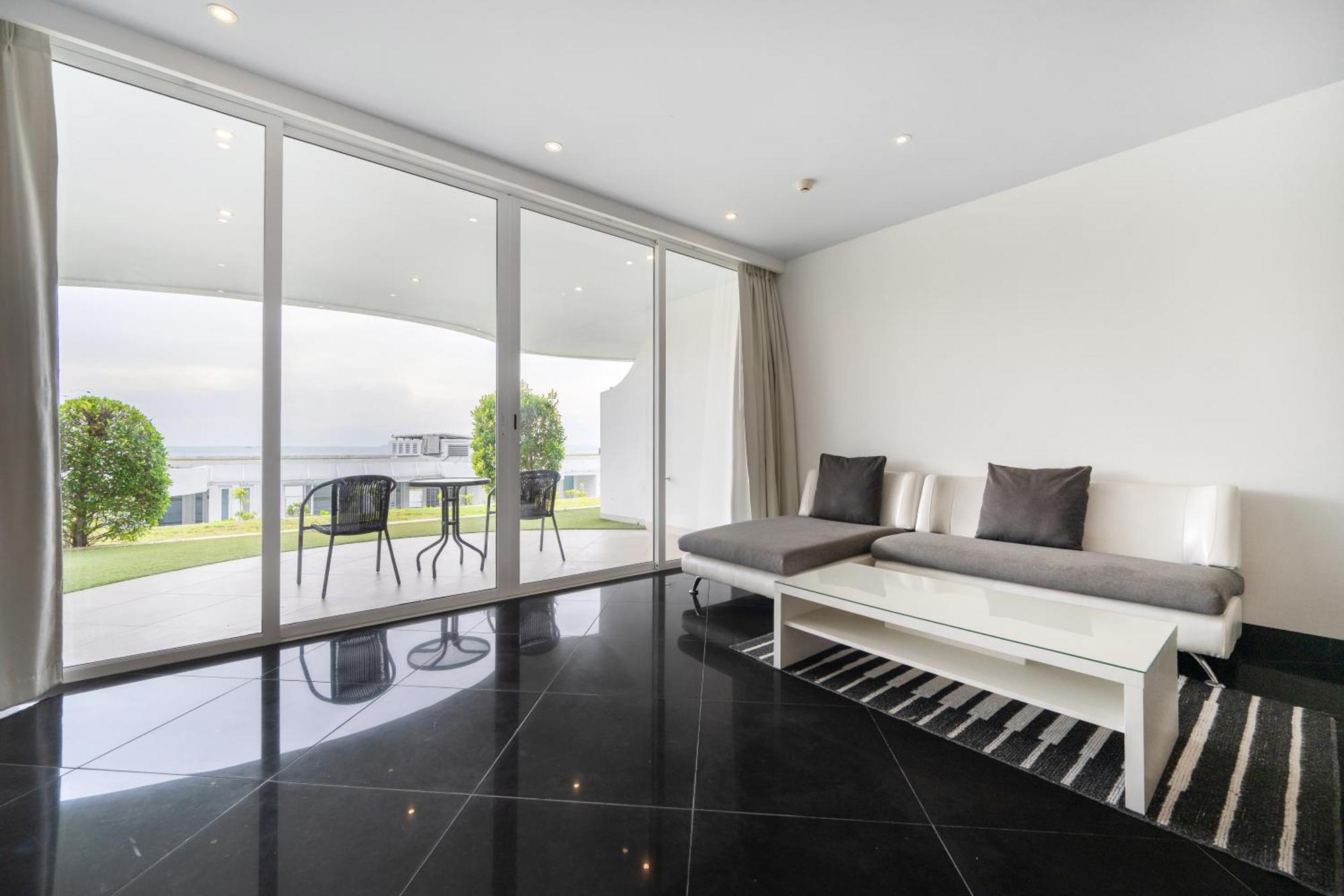 Pure Sunset Beach - Ocean View Room, Pattaya Na Chom Thian Dış mekan fotoğraf