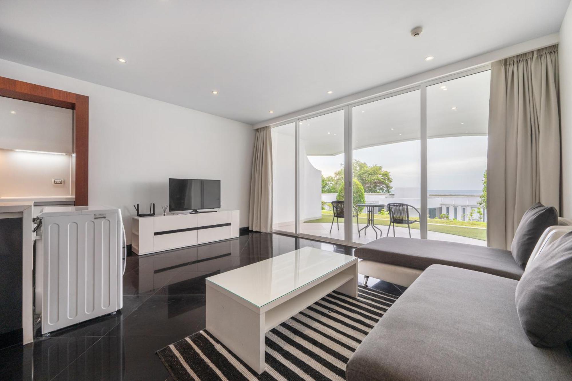 Pure Sunset Beach - Ocean View Room, Pattaya Na Chom Thian Dış mekan fotoğraf