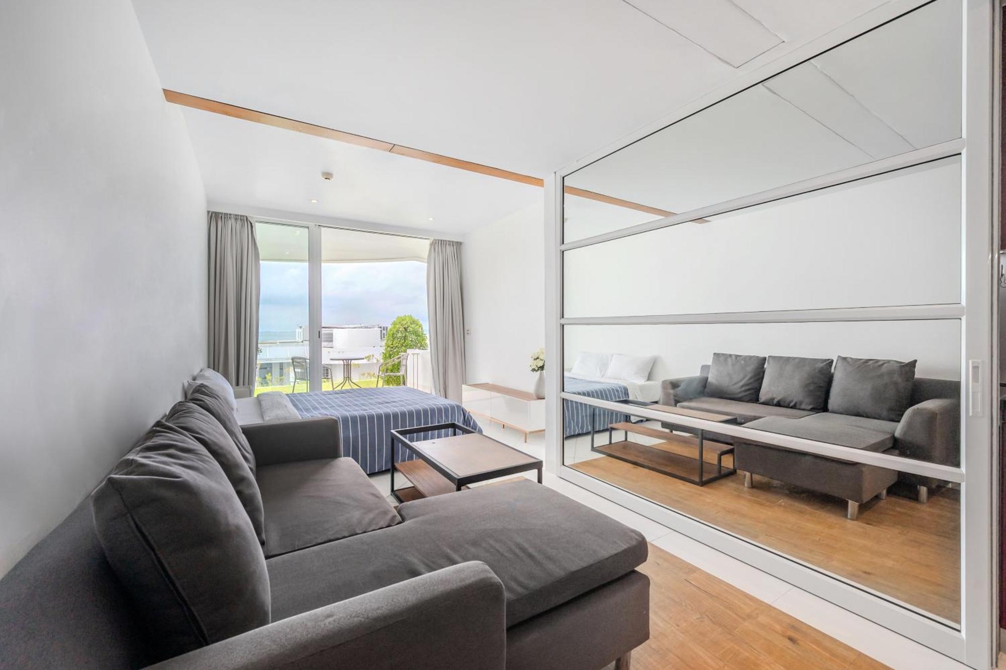 Pure Sunset Beach - Ocean View Room, Pattaya Na Chom Thian Dış mekan fotoğraf