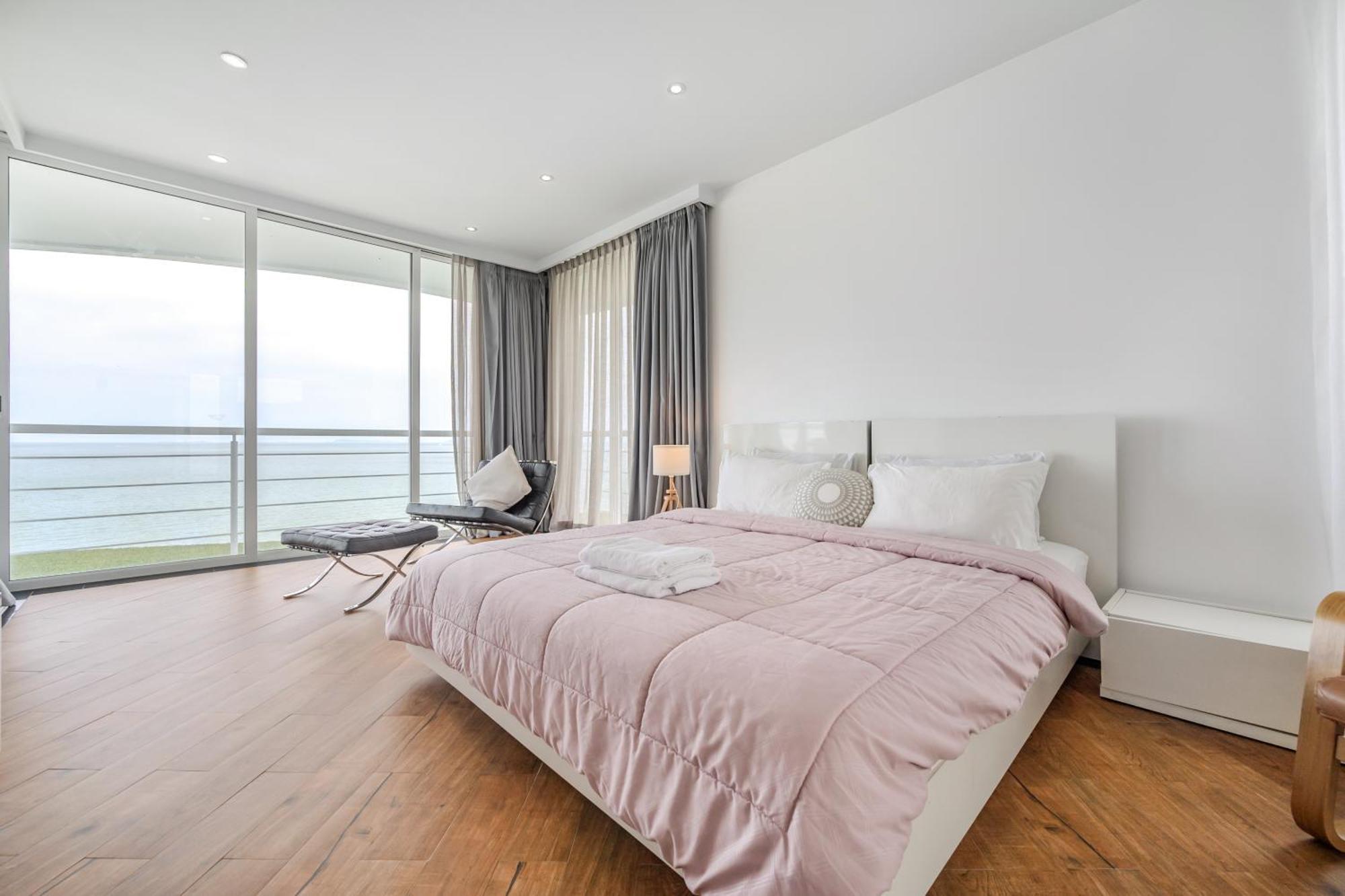 Pure Sunset Beach - Ocean View Room, Pattaya Na Chom Thian Dış mekan fotoğraf